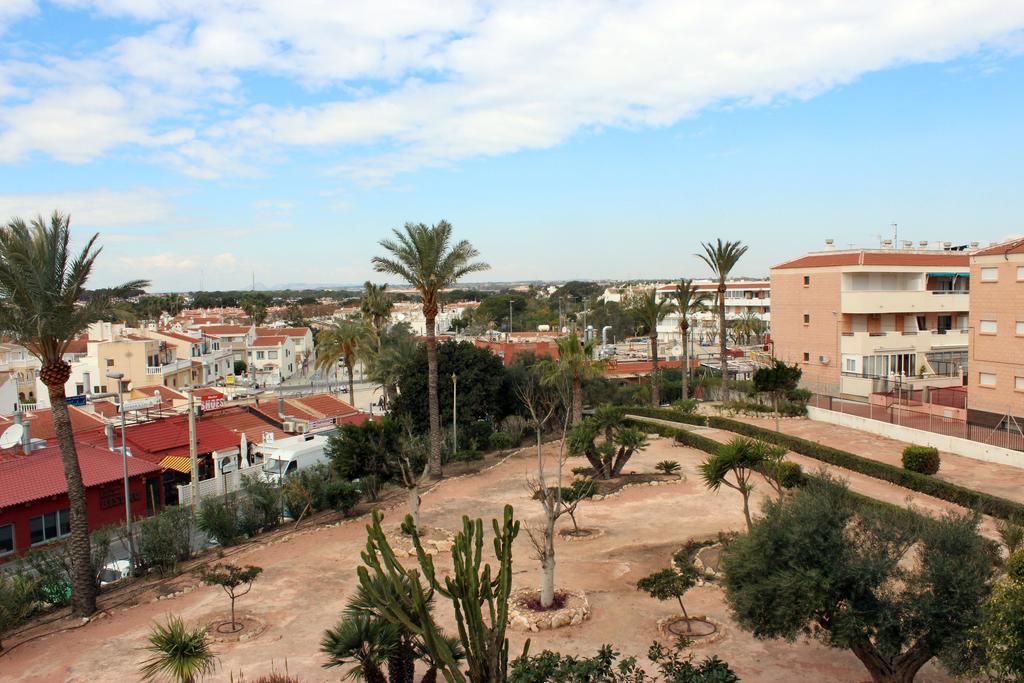 Apartamento Quesada Pilar de la Horadada Buitenkant foto